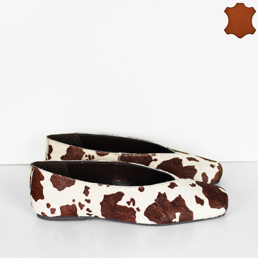 EM-9397-WHT-BRN-PONY